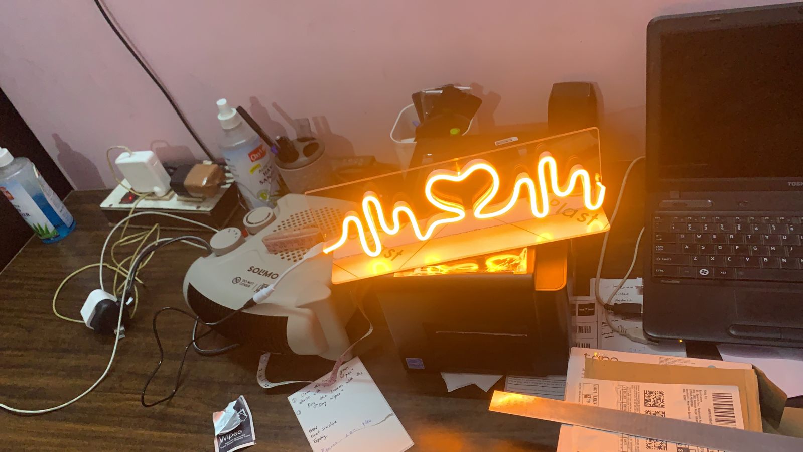 Neon Light Sign- Heartbeat - Homely Arts