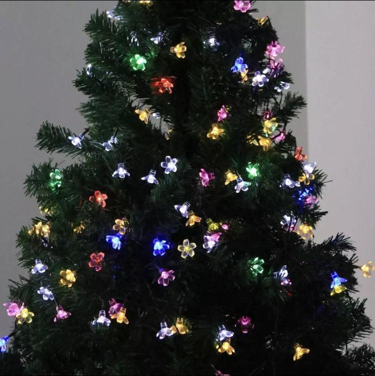 Decorate your Christmas tree with silicone Blooming Flower Fairy String Lights (Multi Colors Bulbs) - Homely Arts