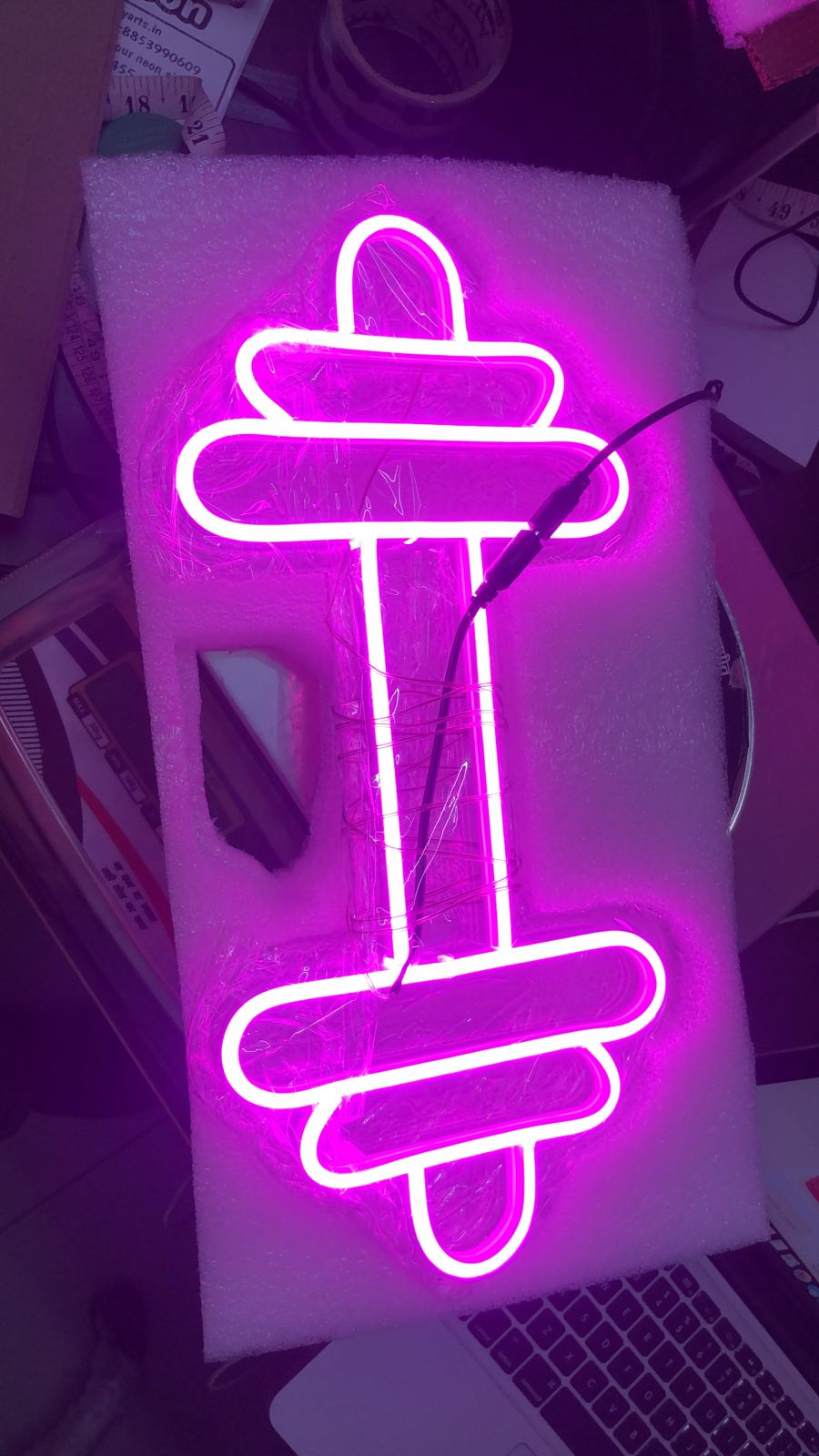 Neon Barbell/Dumbbell Neon Sign, Gym Wall Hanging - Homely Arts