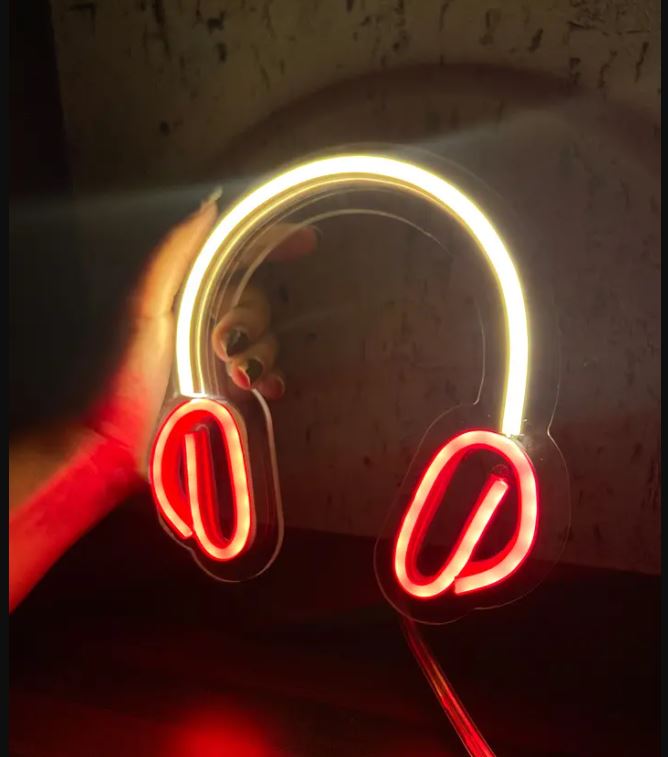 Neon Light Sign- Headphones - Homely Arts