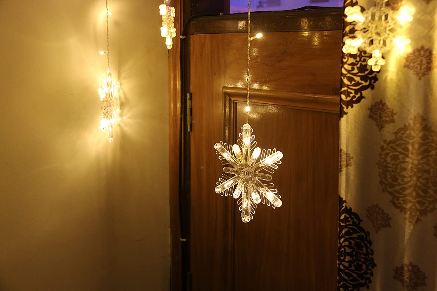 Snow Curtain Decorative Lights with (6+6) Big & Small Snowflakes - Homely Arts