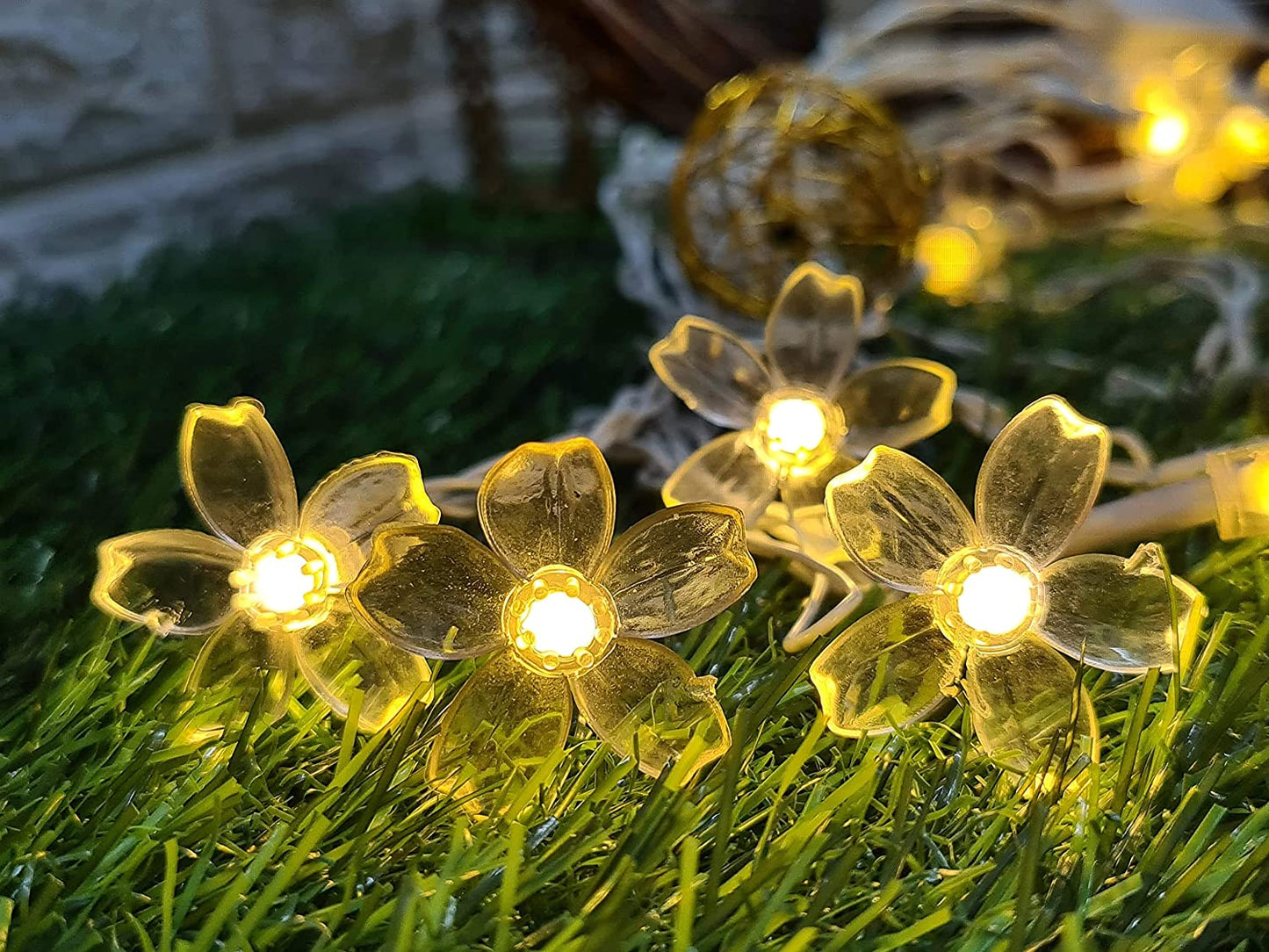 Silicone Blooming Flower Fairy String Lights (Yellow Bulbs) - Homely Arts